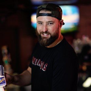 Meet your Posher, Clint